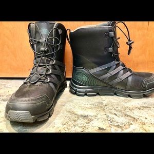 North Face Winter Sneaker